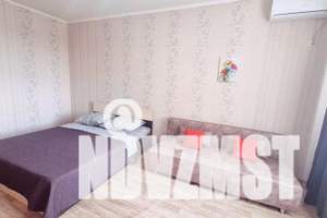 1-к квартира, посуточно, 40м2, 3/16 этаж