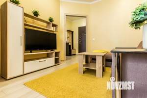 1-к квартира, посуточно, 40м2, 1/1 этаж