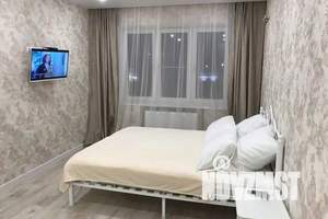 1-к квартира, посуточно, 38м2, 4/16 этаж