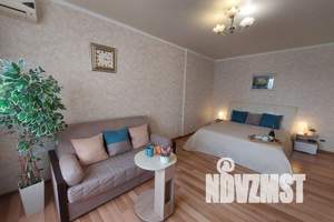 1-к квартира, посуточно, 35м2, 3/10 этаж