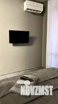 1-к квартира, посуточно, 35м2, 19/24 этаж