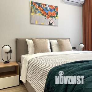 1-к квартира, посуточно, 42м2, 6/16 этаж