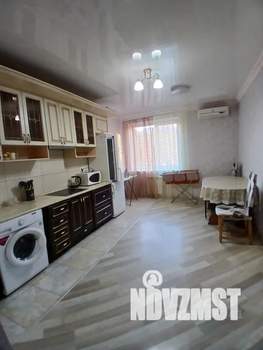 1-к квартира, посуточно, 60м2, 2/17 этаж