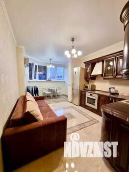 1-к квартира, посуточно, 40м2, 2/16 этаж