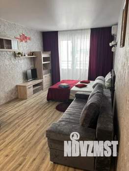 Студия квартира, посуточно, 31м2, 8/24 этаж