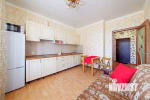 1-к квартира, посуточно, 40м2, 1/17 этаж