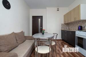 1-к квартира, посуточно, 45м2, 1/1 этаж