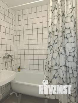 1-к квартира, посуточно, 42м2, 1/16 этаж