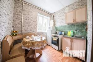2-к квартира, посуточно, 50м2, 5/5 этаж