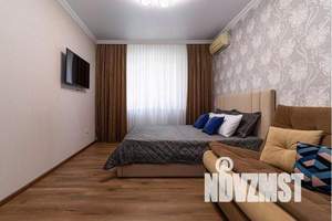 1-к квартира, посуточно, 40м2, 4/17 этаж