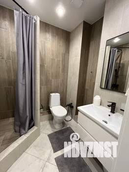 1-к квартира, посуточно, 40м2, 1/18 этаж