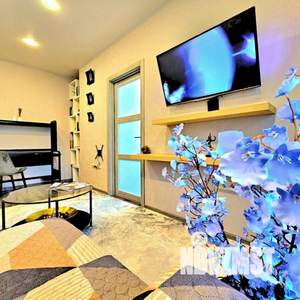 1-к квартира, посуточно, 50м2, 1/1 этаж