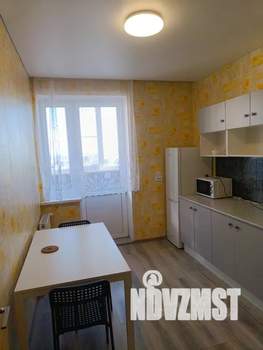 2-к квартира, посуточно, 61м2, 20/24 этаж