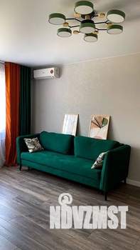 1-к квартира, посуточно, 38м2, 4/16 этаж
