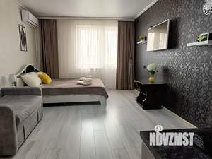Студия квартира, посуточно, 30м2, 6/16 этаж