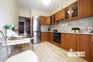 1-к квартира, посуточно, 40м2, 10/25 этаж