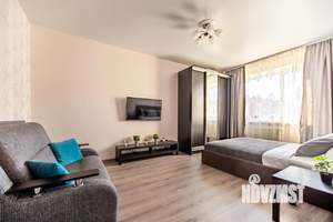 1-к квартира, посуточно, 50м2, 1/1 этаж