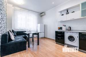 1-к квартира, посуточно, 53м2, 1/1 этаж