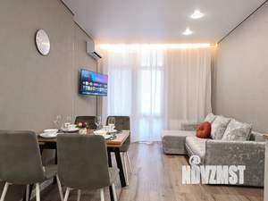 1-к квартира, посуточно, 42м2, 2/22 этаж