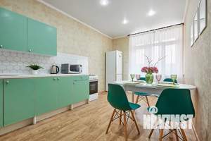 2-к квартира, посуточно, 76м2, 3/17 этаж