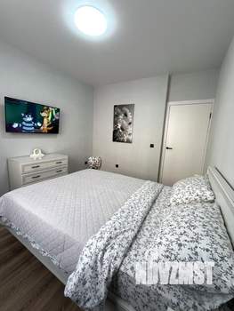 1-к квартира, посуточно, 40м2, 2/17 этаж