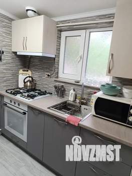 2-к квартира, посуточно, 40м2, 1/1 этаж