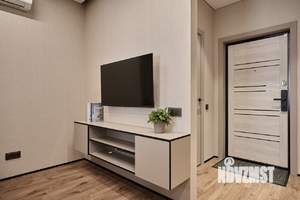 Студия квартира, посуточно, 38м2, 16/17 этаж