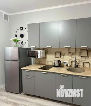 1-к квартира, посуточно, 37м2, 18/19 этаж