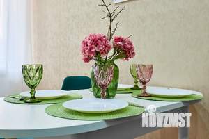 2-к квартира, посуточно, 76м2, 3/17 этаж