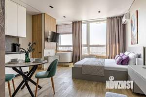 Студия квартира, посуточно, 35м2, 17/24 этаж