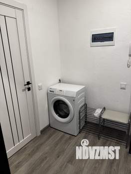 Студия квартира, посуточно, 35м2, 2/17 этаж