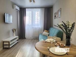 1-к квартира, посуточно, 42м2, 1/1 этаж