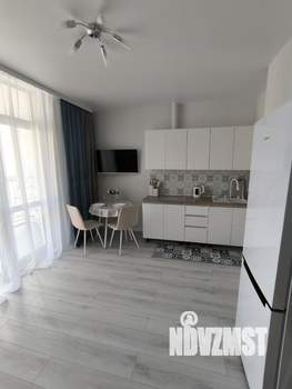 Студия квартира, посуточно, 28м2, 13/18 этаж