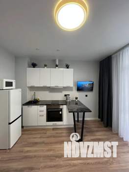 1-к квартира, посуточно, 40м2, 2/17 этаж