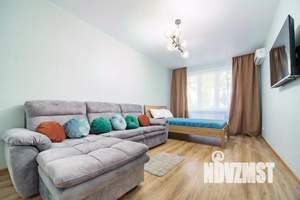 1-к квартира, посуточно, 65м2, 1/1 этаж