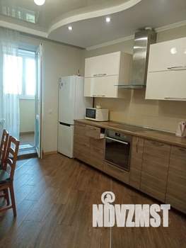 1-к квартира, посуточно, 43м2, 8/20 этаж