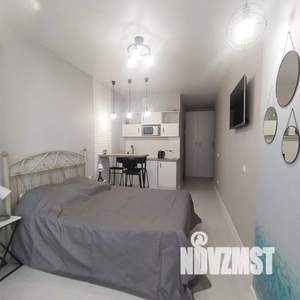 Студия квартира, посуточно, 25м2, 5/19 этаж