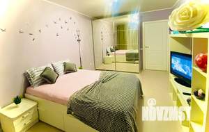 1-к квартира, посуточно, 40м2, 3/6 этаж