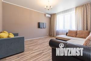 2-к квартира, посуточно, 75м2, 1/17 этаж