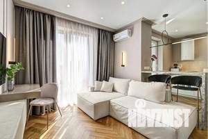 1-к квартира, посуточно, 40м2, 15/24 этаж