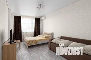 1-к квартира, посуточно, 10м2, 14/24 этаж