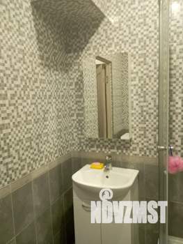 Студия квартира, посуточно, 27м2, 1/15 этаж