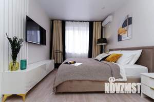 1-к квартира, посуточно, 38м2, 10/24 этаж