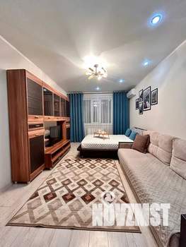 1-к квартира, посуточно, 40м2, 11/16 этаж