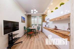 1-к квартира, посуточно, 42м2, 1/19 этаж