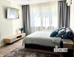 1-к квартира, посуточно, 38м2, 1/1 этаж