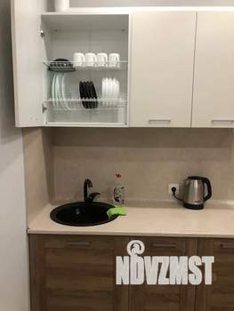 1-к квартира, посуточно, 42м2, 1/17 этаж