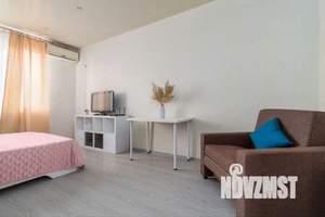 1-к квартира, посуточно, 42м2, 1/1 этаж