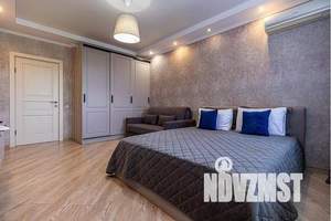 2-к квартира, посуточно, 60м2, 6/17 этаж