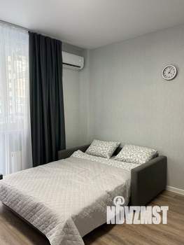 1-к квартира, посуточно, 40м2, 2/17 этаж